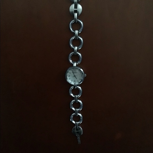 Fossil Watch - Picture 6 of 6